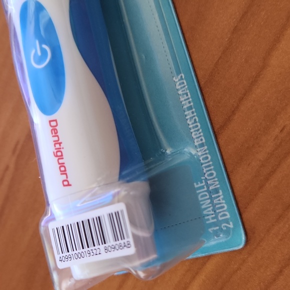 Battery operated toothbrush - Picture 4 of 4